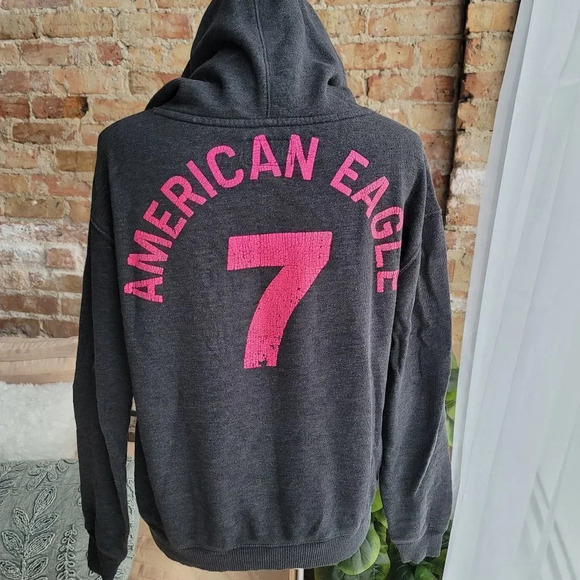 AMERICAN Eagle Grey and pink Hoodie - Picture 4 of 5